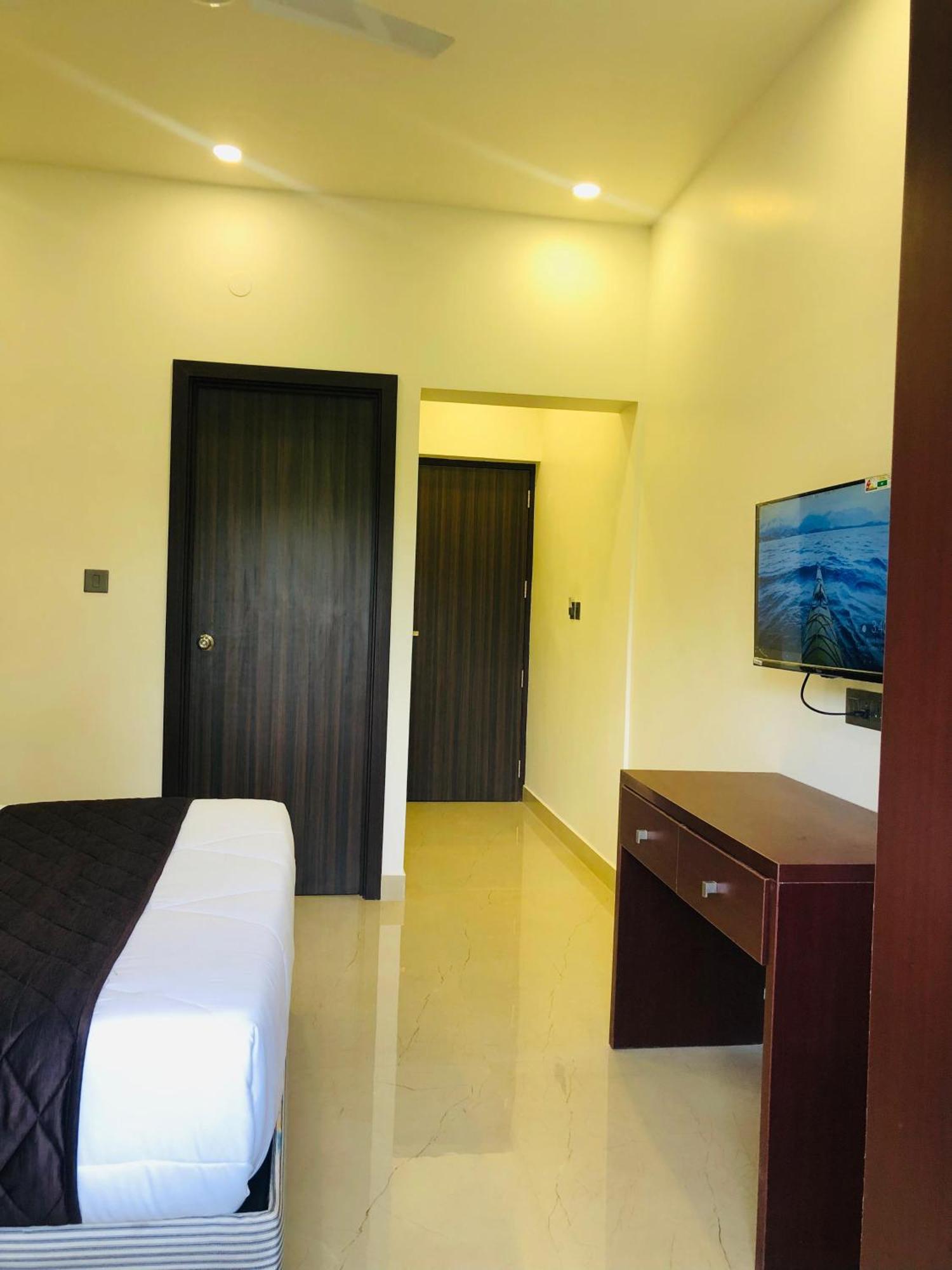 The Lotaz Hotel Kochi Exterior foto